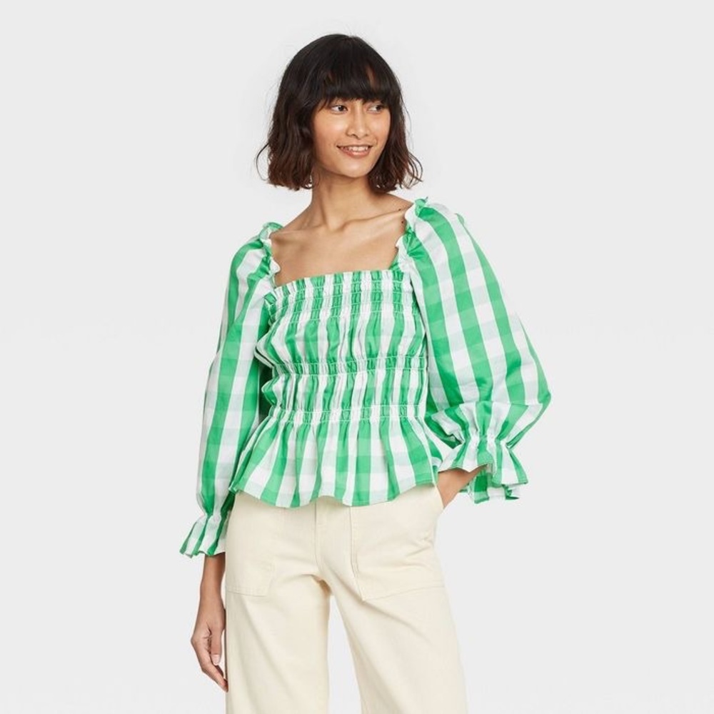 NWT. Who What Wear Gingham Garden Smocked Blouse. Size S.